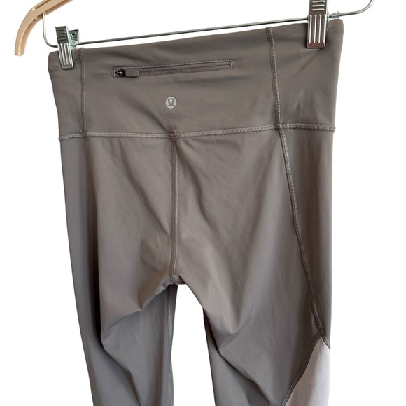 Lululemon Speed Wunder Tight *Asym Half Moon / Light Chrome, Size 6 - Picture 11 of 12